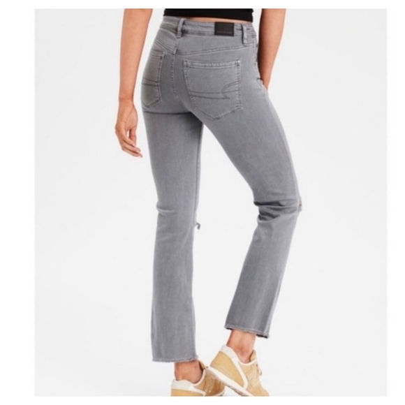 A. Eagle High Rise Crop Flare Jeans in Smoked Gray Size 2 Short (Petite) - Picture 4 of 15